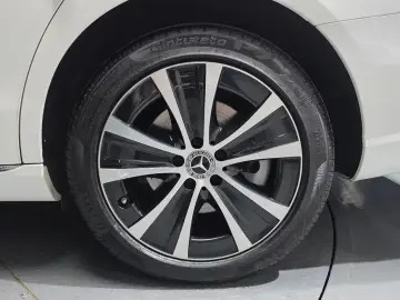 2021 Mercedes-Benz E-Класс с пробегом 17 124 км