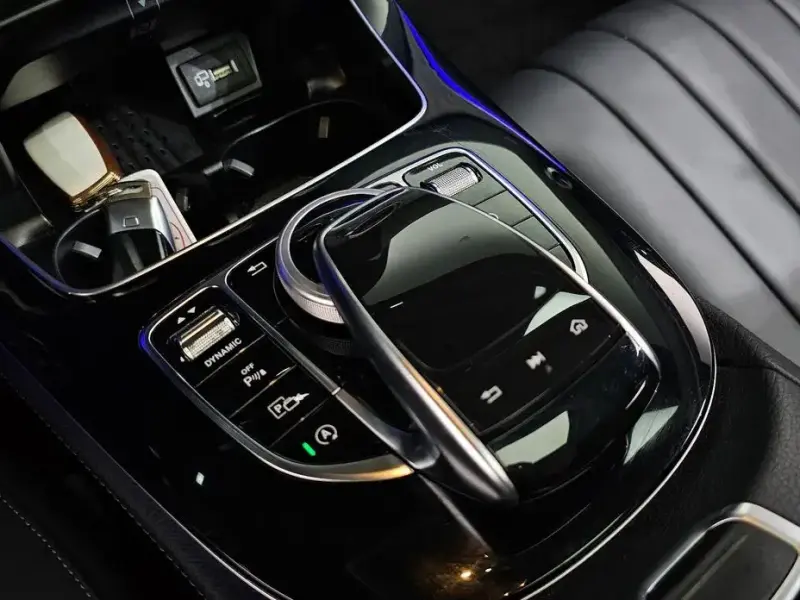 2019 Mercedes-Benz E-Класс с пробегом 69 927 км