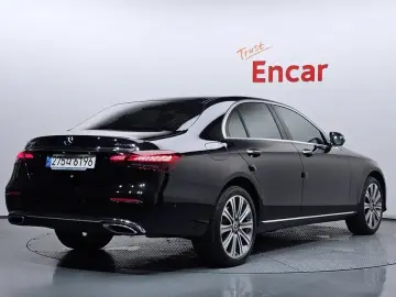 2023 Mercedes-Benz E-Класс с пробегом 48 247 км