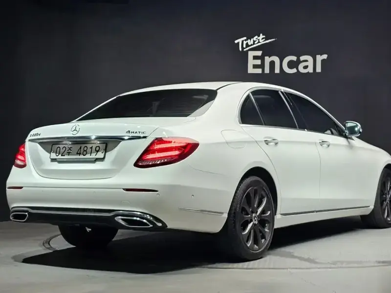 2018 Mercedes-Benz E-Класс с пробегом 224 277 км