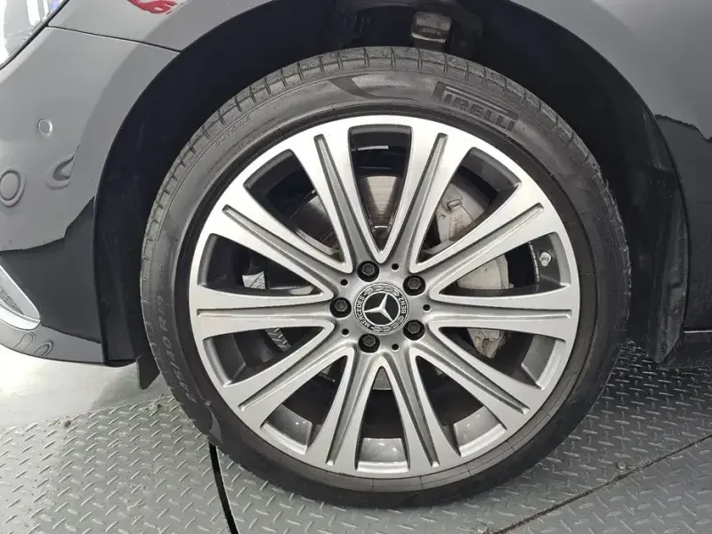 2023 Mercedes-Benz E-Класс с пробегом 48 247 км