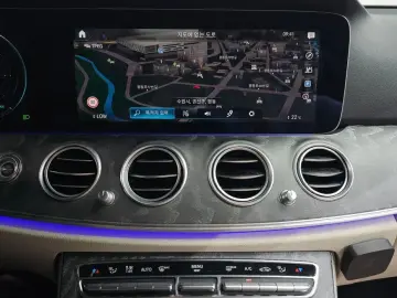 2023 Mercedes-Benz E-Класс с пробегом 48 247 км