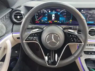 2023 Mercedes-Benz E-Класс с пробегом 48 247 км