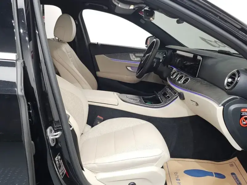 2023 Mercedes-Benz E-Класс с пробегом 48 247 км