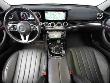 2020 Mercedes-Benz E-Класс с пробегом 135 410 км
