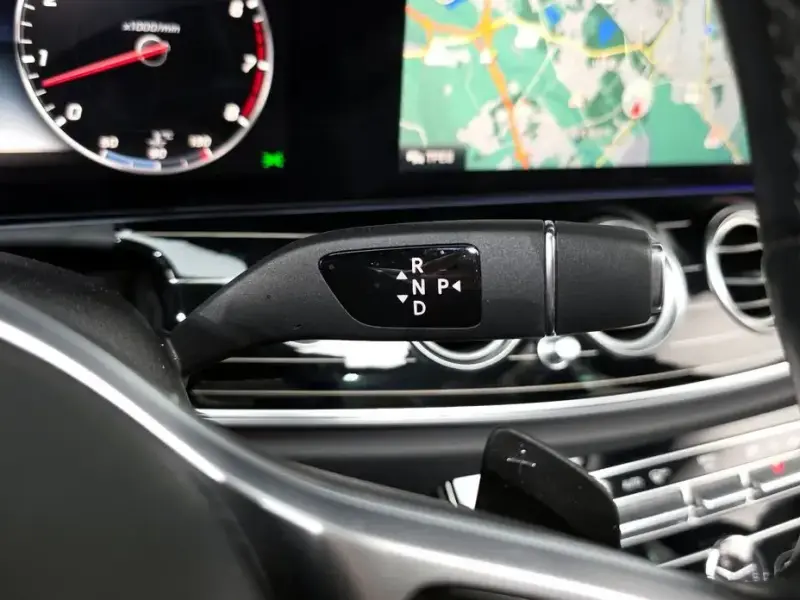 2020 Mercedes-Benz E-Класс с пробегом 135 410 км
