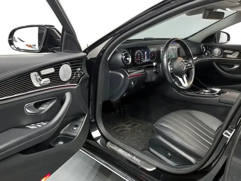 2020 Mercedes-Benz E-Класс с пробегом 135 410 км