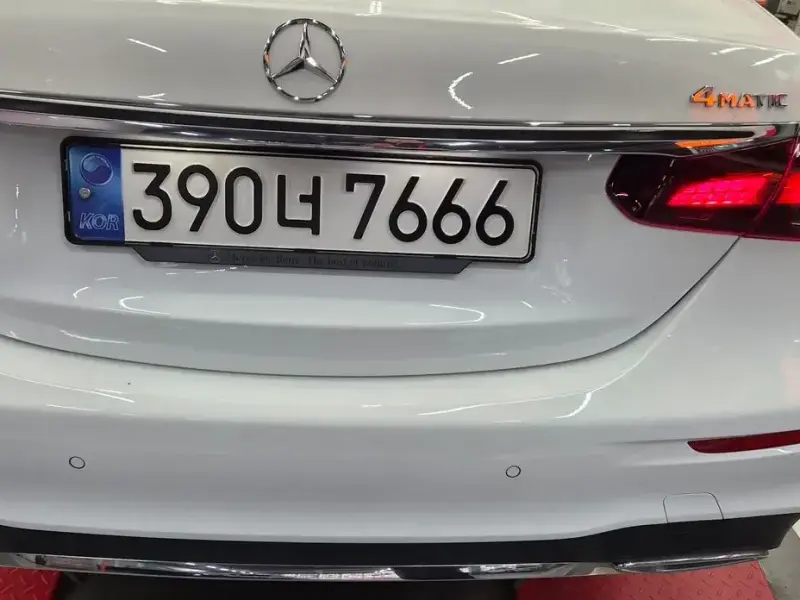 2022 Mercedes-Benz E-Класс с пробегом 21 733 км
