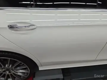 2022 Mercedes-Benz E-Класс с пробегом 21 733 км