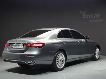 2022 Mercedes-Benz E-Класс с пробегом 44 777 км