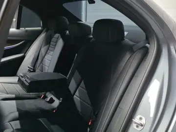 2022 Mercedes-Benz E-Класс с пробегом 44 777 км