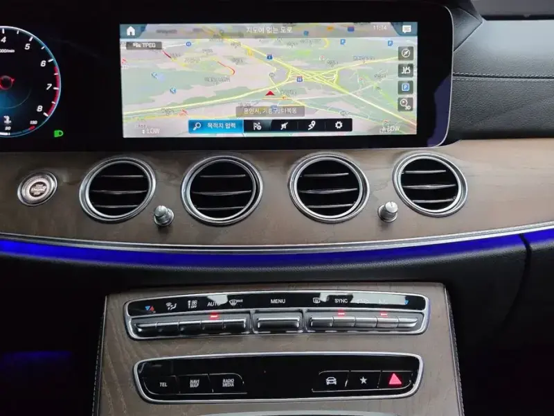 2022 Mercedes-Benz E-Класс с пробегом 44 777 км
