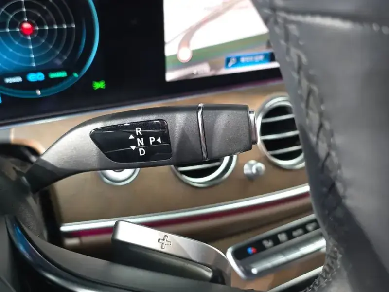 2023 Mercedes-Benz E-Класс с пробегом 44 390 км