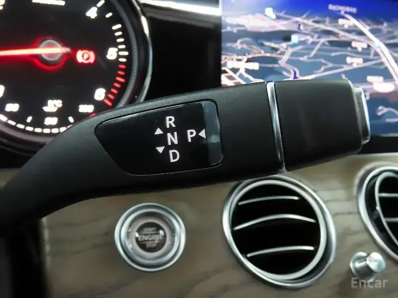 2019 Mercedes-Benz E-Класс с пробегом 140 151 км