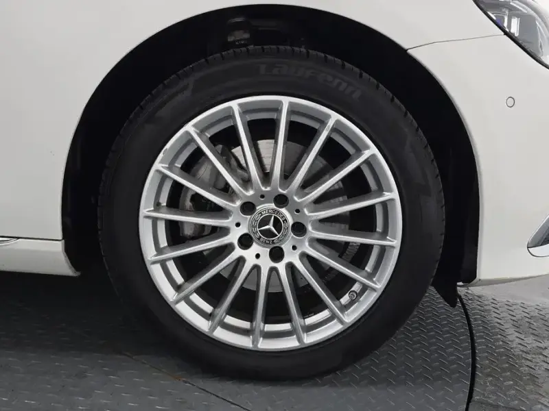 2023 Mercedes-Benz E-Класс с пробегом 44 390 км