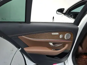 2023 Mercedes-Benz E-Класс с пробегом 44 390 км