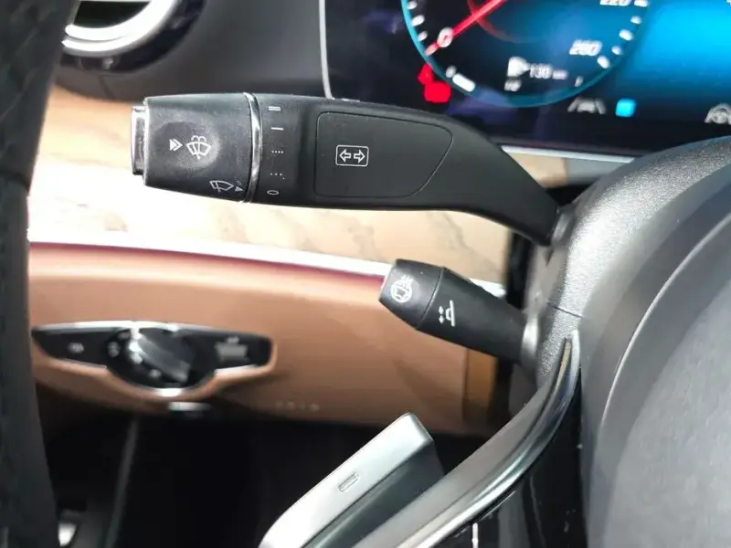2023 Mercedes-Benz E-Класс с пробегом 44 390 км