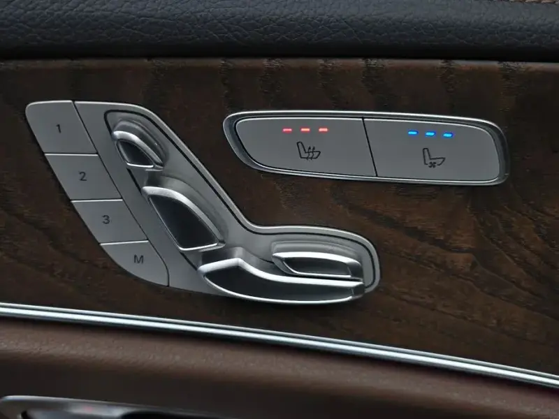 2023 Mercedes-Benz E-Класс с пробегом 44 390 км