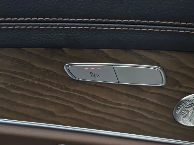 2023 Mercedes-Benz E-Класс с пробегом 44 390 км