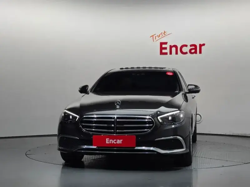 2023 Mercedes-Benz E-Класс с пробегом 1 404 км