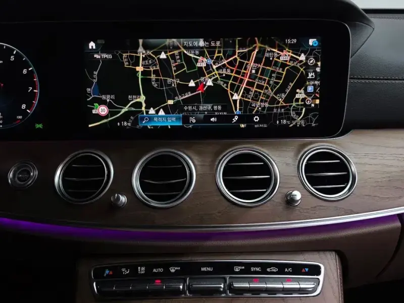 2023 Mercedes-Benz E-Класс с пробегом 1 404 км