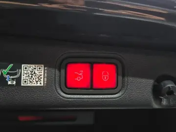2023 Mercedes-Benz E-Класс с пробегом 1 404 км
