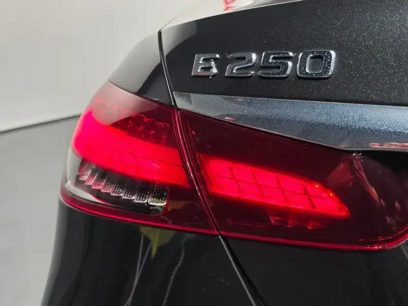 2023 Mercedes-Benz E-Класс с пробегом 1 404 км