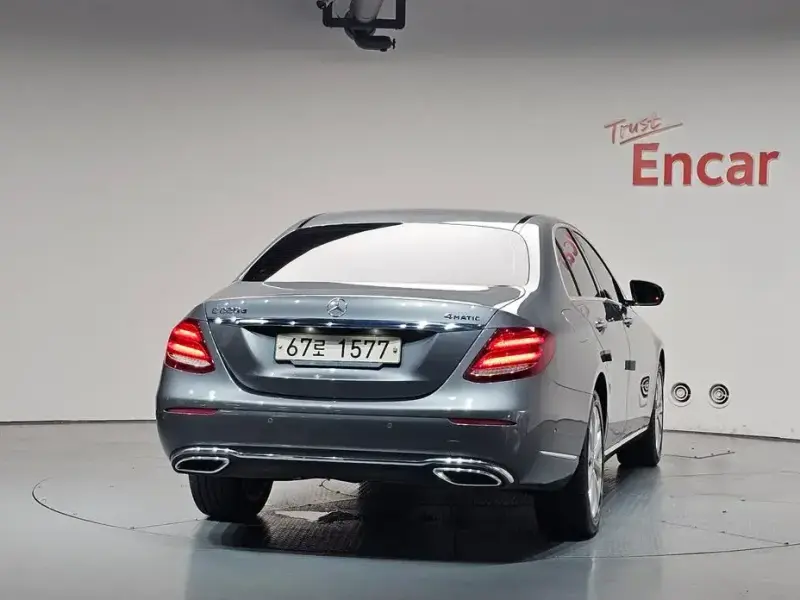 2019 Mercedes-Benz E-Класс с пробегом 105 449 км