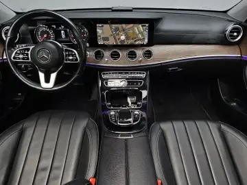 2019 Mercedes-Benz E-Класс с пробегом 105 449 км