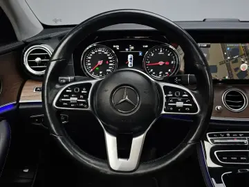2019 Mercedes-Benz E-Класс с пробегом 105 449 км