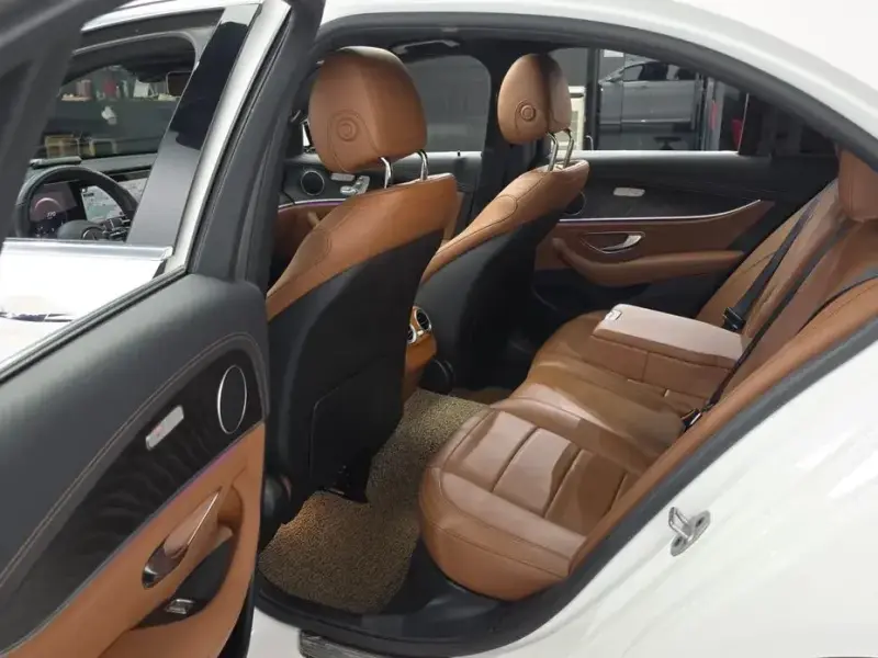 2021 Mercedes-Benz E-Класс с пробегом 96 529 км