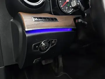 2019 Mercedes-Benz E-Класс с пробегом 105 449 км