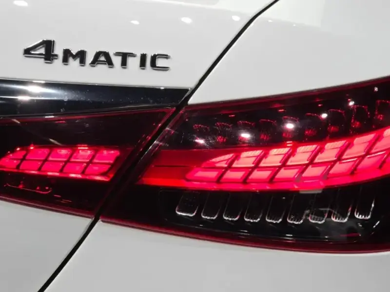 2021 Mercedes-Benz E-Класс с пробегом 96 529 км