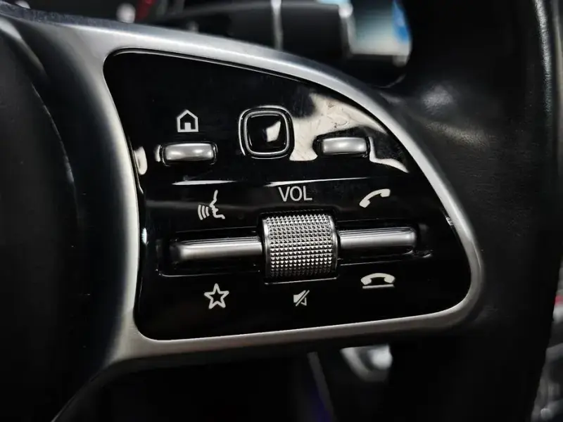 2019 Mercedes-Benz E-Класс с пробегом 105 449 км