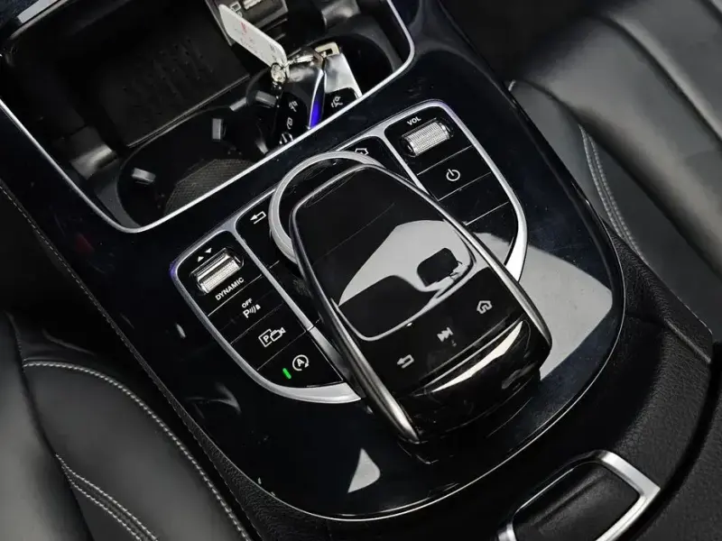 2019 Mercedes-Benz E-Класс с пробегом 105 449 км