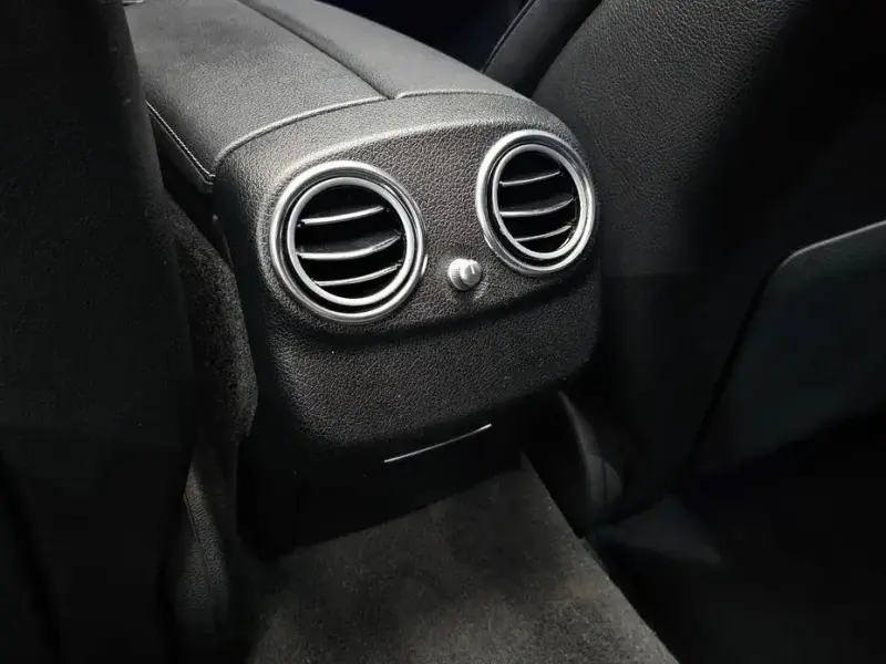 2019 Mercedes-Benz E-Класс с пробегом 105 449 км
