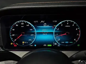 2022 Mercedes-Benz E-Класс с пробегом 50 418 км