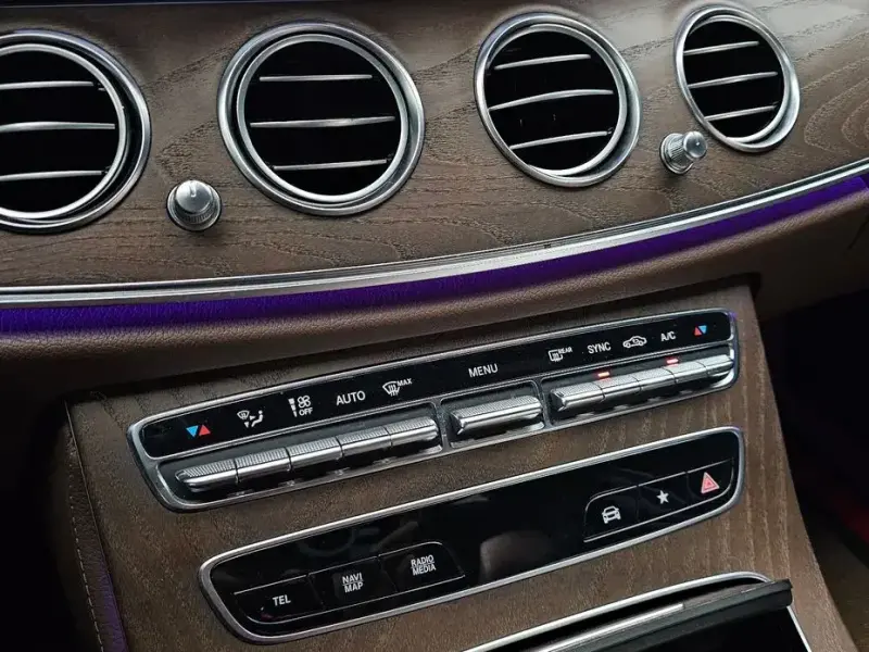 2021 Mercedes-Benz E-Класс с пробегом 80 267 км