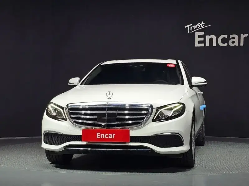 2020 Mercedes-Benz E-Класс с пробегом 66 423 км