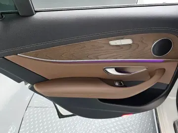 2021 Mercedes-Benz E-Класс с пробегом 80 267 км