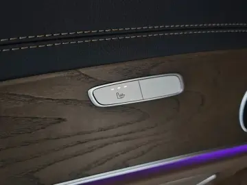 2021 Mercedes-Benz E-Класс с пробегом 80 267 км