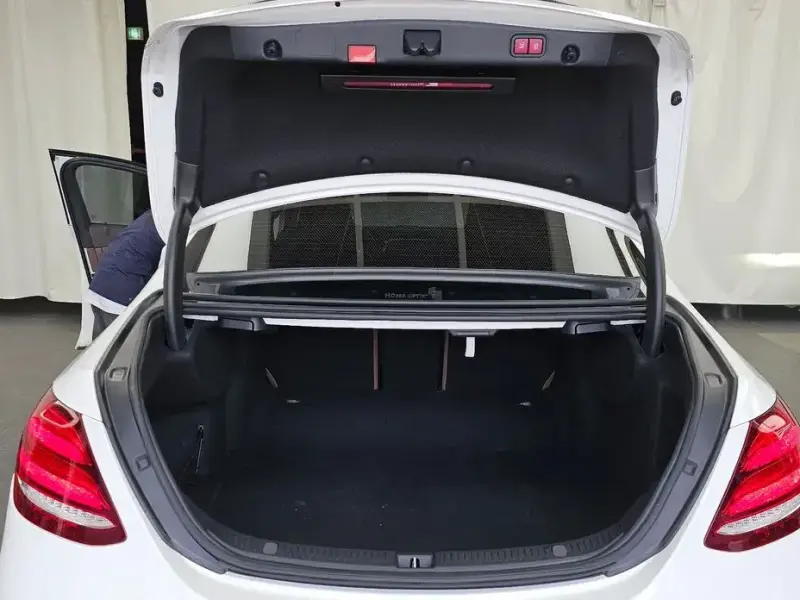 2020 Mercedes-Benz E-Класс с пробегом 66 423 км