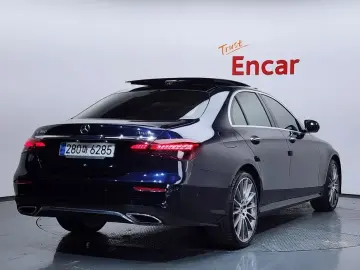 2022 Mercedes-Benz E-Класс с пробегом 25 405 км