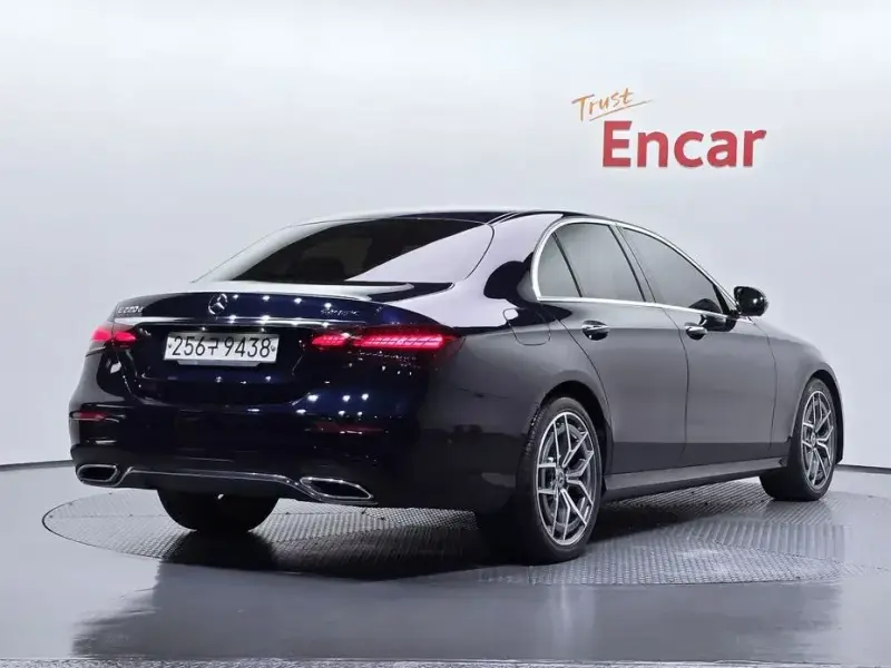 2020 Mercedes-Benz E-Класс с пробегом 91 962 км