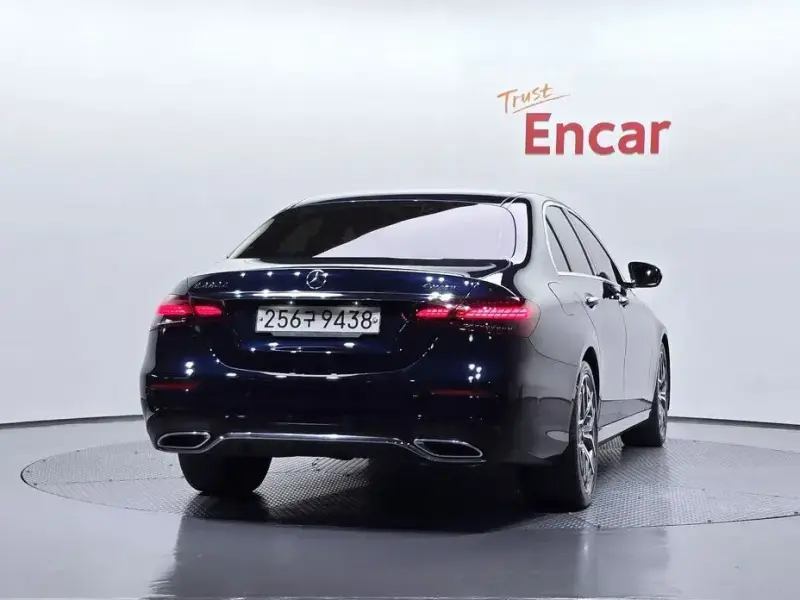2020 Mercedes-Benz E-Класс с пробегом 91 962 км