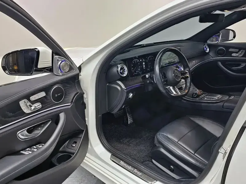 2020 Mercedes-Benz E-Класс с пробегом 81 600 км