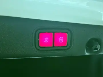 2020 Mercedes-Benz E-Класс с пробегом 81 600 км