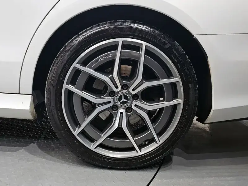 2020 Mercedes-Benz E-Класс с пробегом 81 600 км