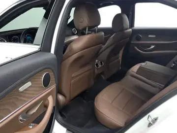 2022 Mercedes-Benz E-Класс с пробегом 31 977 км