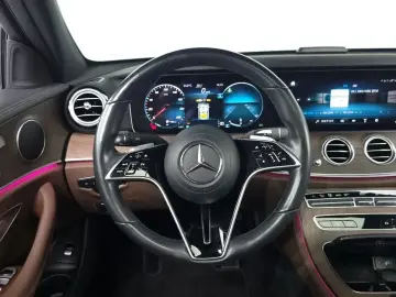 2022 Mercedes-Benz E-Класс с пробегом 31 977 км